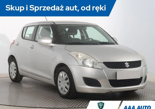 Suzuki Swift cena 30000 przebieg: 105956, rok produkcji 2013 z Strzyżów małe 154